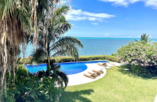 Zona Hotelera Villa | Beachfront Luxury Villa Best Exclusive Concierge Private Airport Transfer