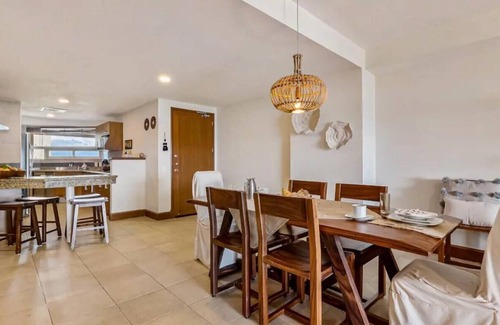 Marina Vallarta Condo | Beachfront Ocean View 2 BR condo SITE ONLY FOR FAMILY AND FRIENDS