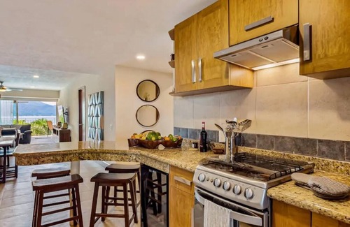Marina Vallarta Condo | Beachfront Ocean View 2 BR condo SITE ONLY FOR FAMILY AND FRIENDS