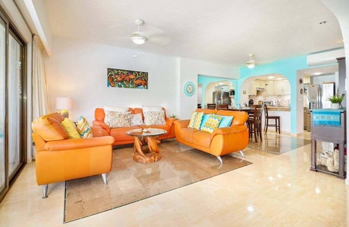 Puerto Aventuras Apartment | Beachfront Paradise 2 BR in Puerto Aventuras