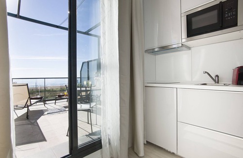 Castelldefels Apartment | Beachfront Penthouse ZH3T1