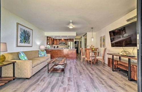 Honokowai Condo | Beachfront Pool + Hot Tub Resort Games (Pickleball, Tennis)