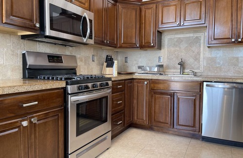 Los Angeles County House | BEACHFRONT PROPERTY! BEST L.A. LOCATION!