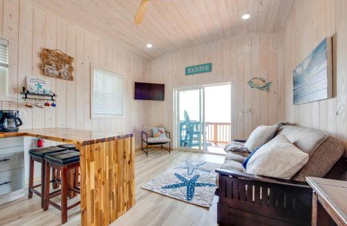 Carrabelle House | Beachfront Retreat with Dock in Lanark Village!