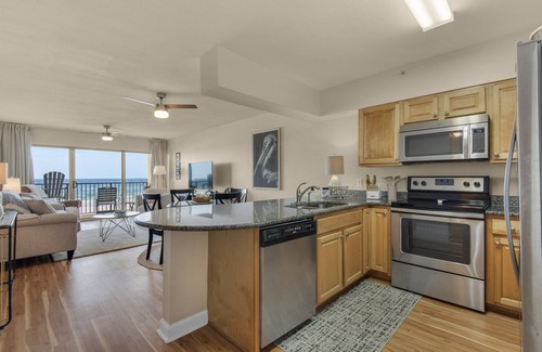 Fort Walton Beach Condo | Beachfront! Sand-Sun-Surf on Fort Walton Beach FL