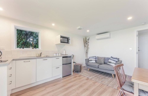 Parapara House | Beachfront Sanctuary - Parapara Holiday Home