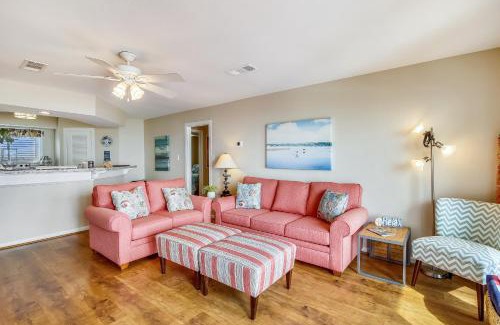 Spanish Grant House | Beachfront Seashell