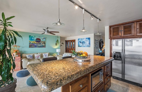 South Shore Hotel Area Condo | Beachfront Serenity: on the South Shore of Puerto Vallarta