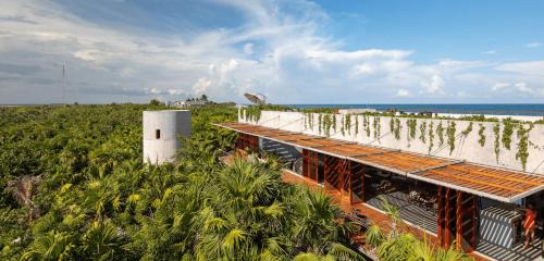 Tulum Villa | Beachfront Sian Kaan Villa 3