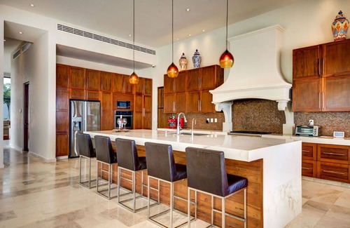 Soliman Bay Villa | Beachfront Soliman Bay Villa 42