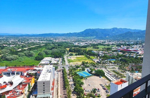 Fluvial Vallarta Condo | Beachfront & stunning views !
