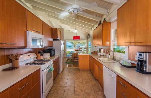 Hanalei House | Beachfront Tropical Dream House! TVNC#4299