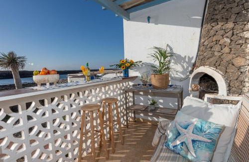 La Oliva House | Beachfront two bedrooms house Casa Toral