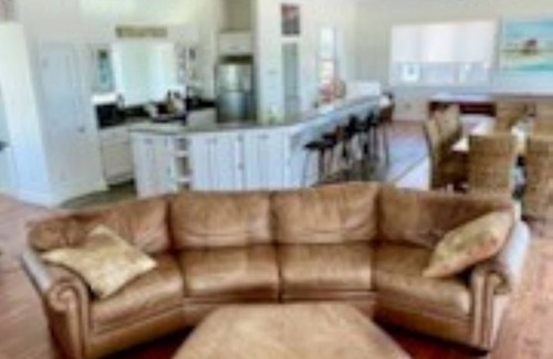 East End House | Beachfront, Pool, Spa, Pet Friendly, Elevator, Decks, fire pit, Games!