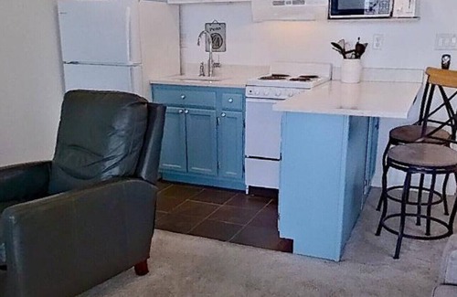 Palmetto Dunes Apartment | Beachfront Villa 2BR with indoor and outdoor Pool, Hot Tub, Sauna & Fitness Room