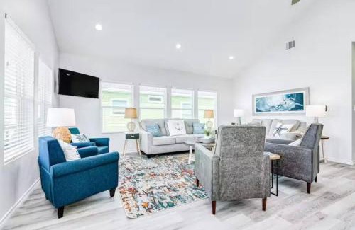 Port Bolivar House | Beachfront Views with 3 bedrooms and 2 bathrooms