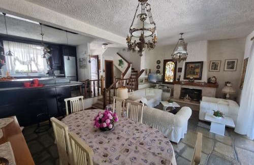 Siviri Villa | Beachfront Villa 100m from Sea for up to 10 guests