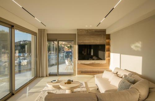 Ammoudara Villa | Beachfront Villa Edem Dedicated Beach Space - Heated Pool