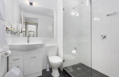 Burnie Hotel | Beachfront Voyager Motor Inn
