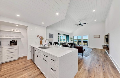 Seabrook Island House | Beachfront w/Breathtaking Views! 1BR/2BA Amenity Cards Available!