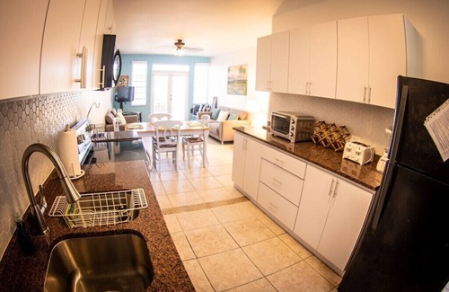 Ensenada Condo | Beachfront w/pool-Vista Del Mar y Sol unit 105