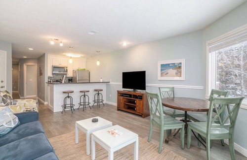 Traverse City Condo | Beachside 214 Luxury Condo on the Beach