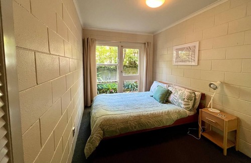 Devonport Apartment | Beachside 3 Bedroom Bliss