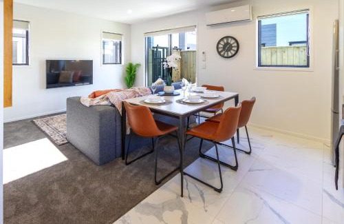 New Brighton Apartment | Beachside Bliss: 1 Bed 1 Bath