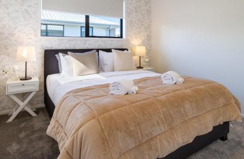 New Brighton Apartment | Beachside Bliss: 1 Bed 1 Bath