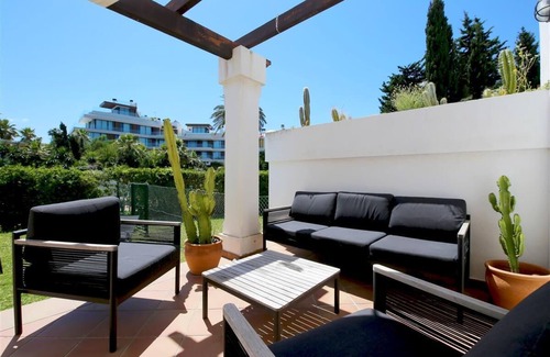 Estepona House | Beachside family townhouse with air con and Wifi, Next to the beach and close to Estepona Port