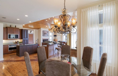 Perdido Key Coves One House | Beachside Gulf-View Home | Canal Front | Private Infinity Pool & Dock w/Boat Lift | Golf