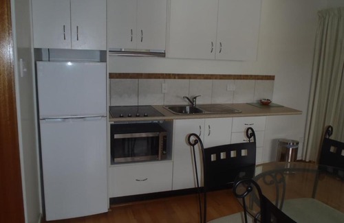 Bowen Apartment | Beachside Holiday Units