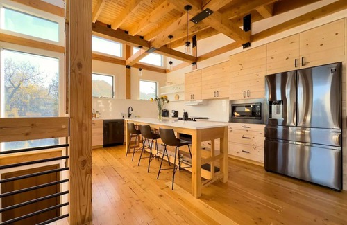 Fire Island Pines House | Beachside Oasis w/Pool Views Rooftop Atriumnn