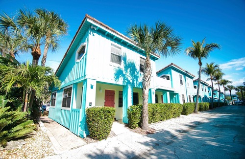 Florida North Atlantic Coast Apartment | Beachside Rental w/Full Kitchen