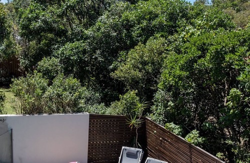 Twin Waters House | Beachside Resort Luxury Living