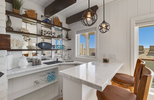 Silver Strand House | Beachside Retreat