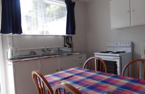 Waikawa Bay Hotel | Beachside Sunnyvale Motel