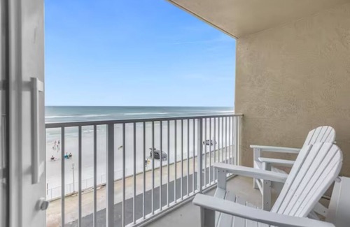 Volusia County House | BeachviewBalcony+KingBed!