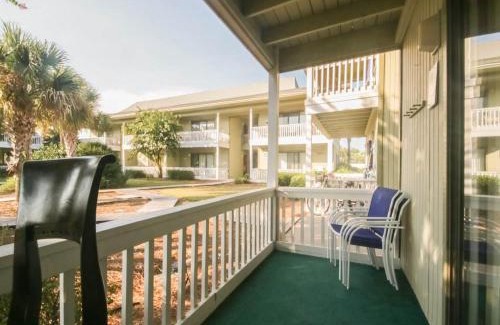Seagrove Beach Apartment | Beachwood Villas 7C