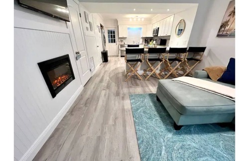 New Smyrna Beach House | Beachy 2bd Townhouse w/Garage