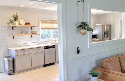 Myrtle Grove House | Beachy Boho with a Pool and 2 Living Spaces