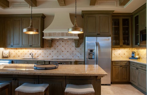 El Medano Ejidal Condo | Beachy Elegant 2-Bd at Desirable Hacienda Beach Club. Open Floorplan