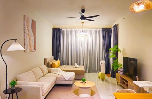George Town Apartment | Beacon Executive Suite by NGN - Georgetown Penang