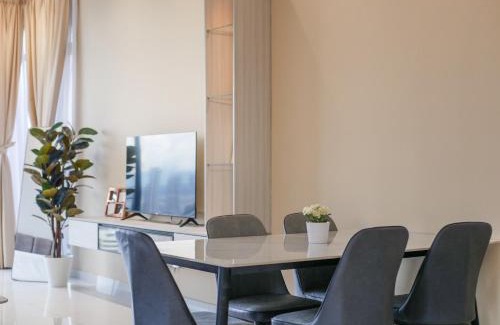 George Town Apartment | Beacon Executive Suite by Uptrend Home Management