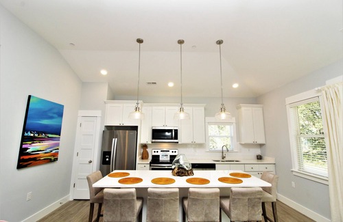 Whalehead Beach Apartment | Beacon Quarters by KEES Vacations
