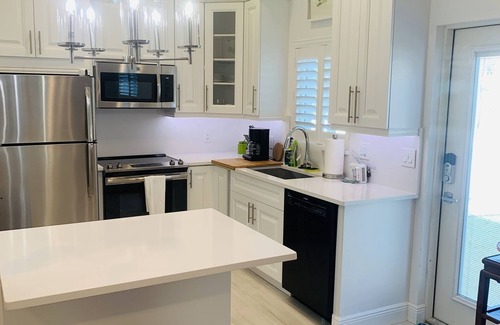Anna Maria House | Bean Point Beach Cottage -North End of Island beautiful white sand and sunsets!