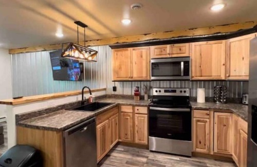 Badger Apartment | Bear Cave Rental Unit