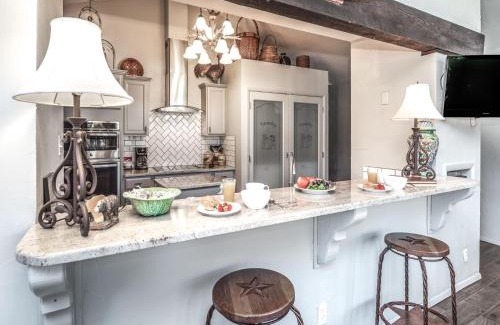 Ruidoso House | Bear Cave