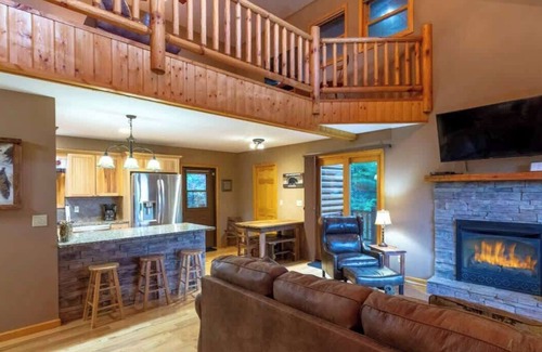 Whittier Cabin | Bear Cove Cabin Summa