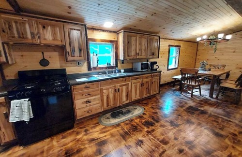 Ovid Cabin | Bear creek cabin, peaceful escape